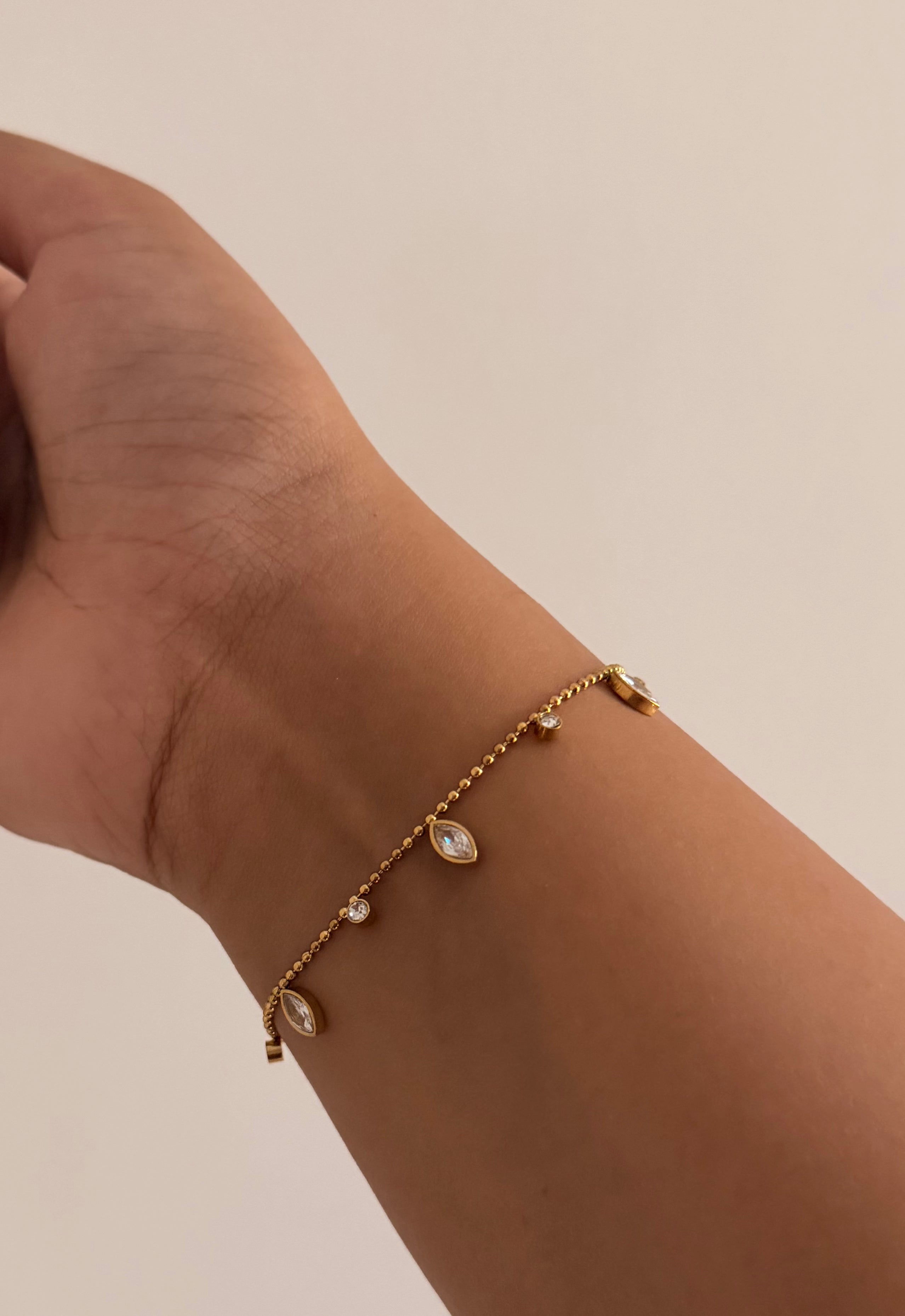 Luna Drop Bracelet