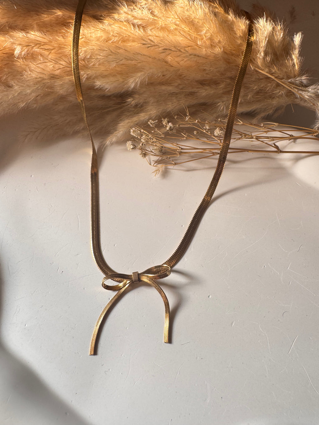 Gold Bow Tie Necklace – Cute & Elegant Anti-Tarnish Pendant