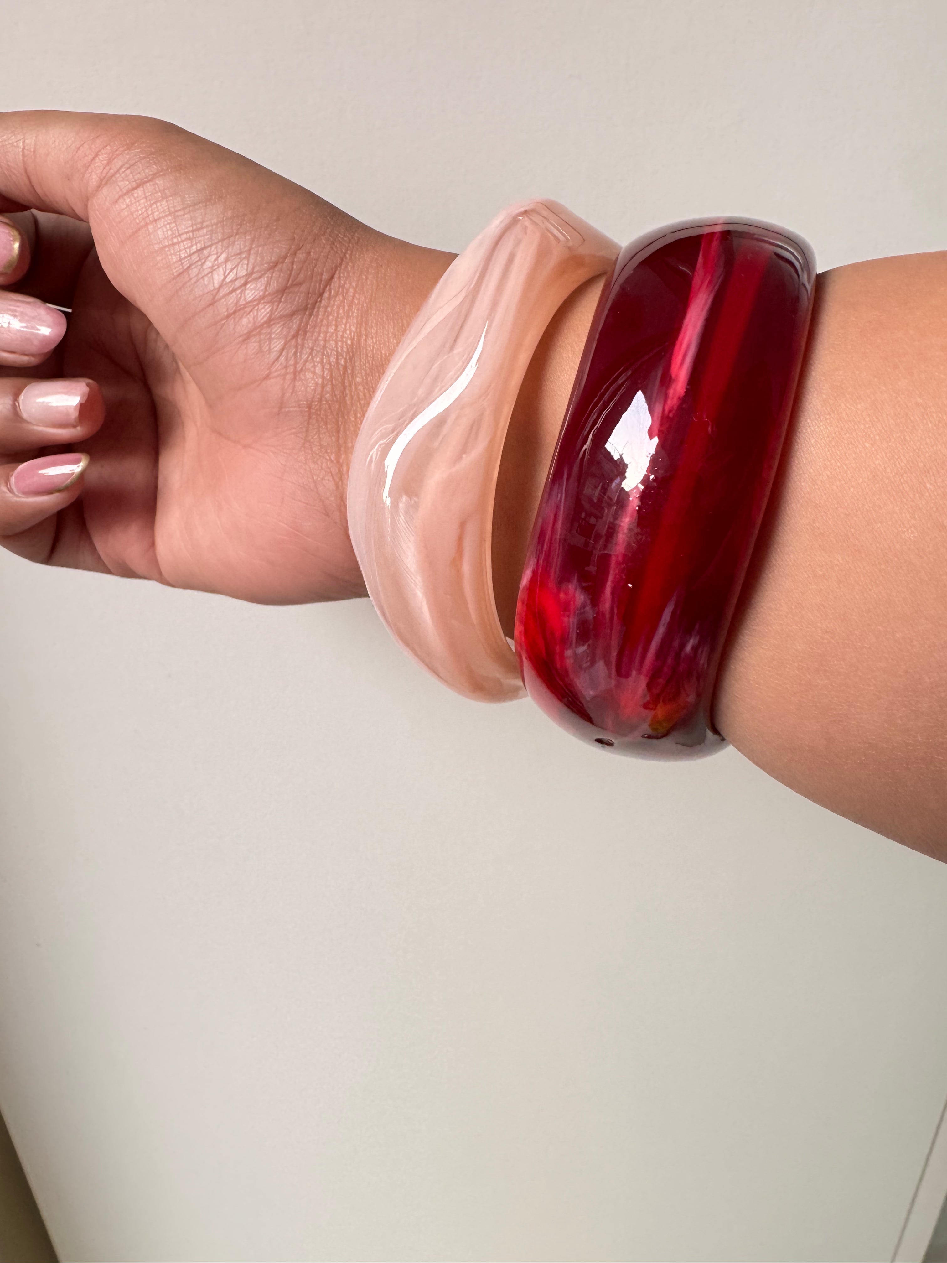 Chunky Resin Bangle-set of (Red)