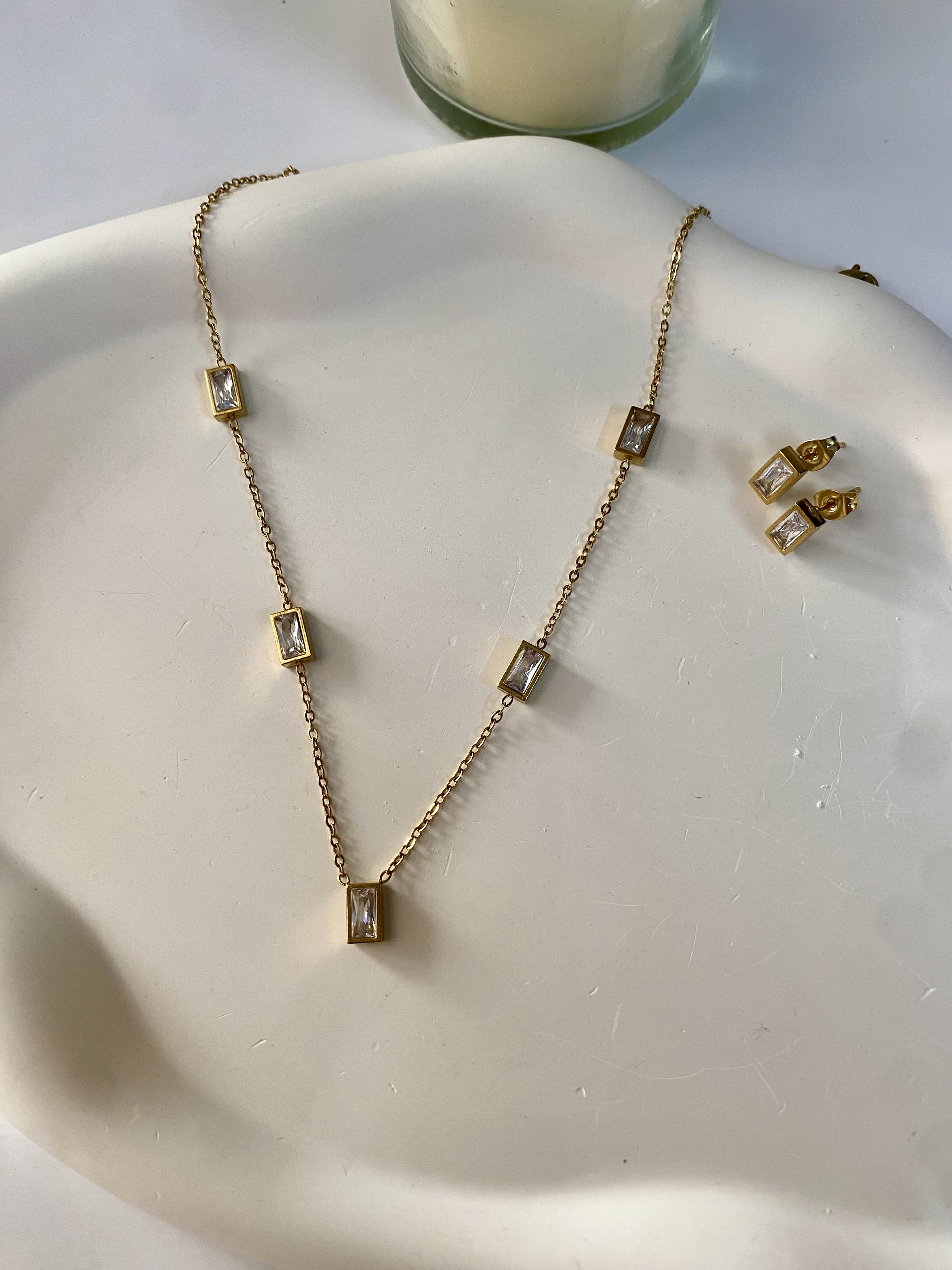 Rectangle Solitaire Drop Necklace Set