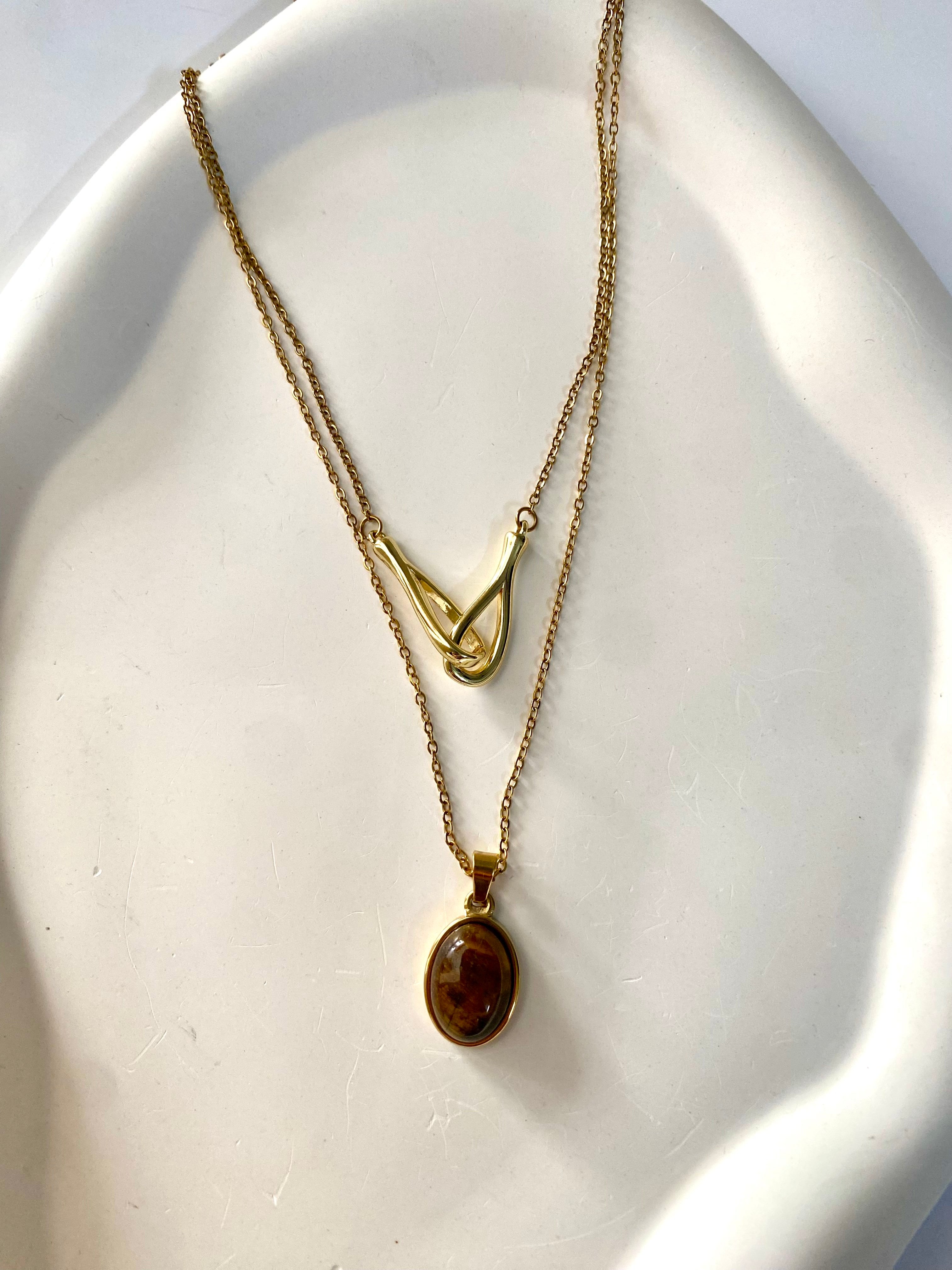 Dual Layer Oval Stone Pendant Necklace