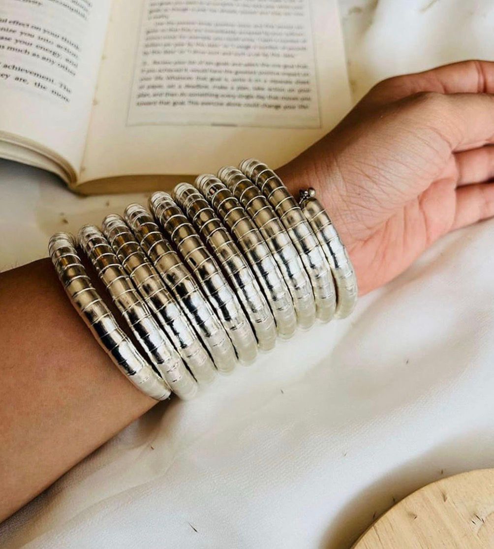 Silver Coil Size-Free Bangles