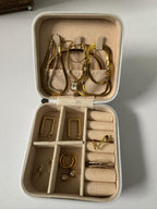 Taniraa Mystery Box
