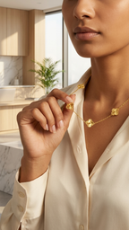 Clove Necklace